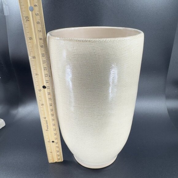 1980s Pottery Linen Straight Sided Vase in Beige on Cream Ceramic Vessel W Tag - Picture 3 of 10